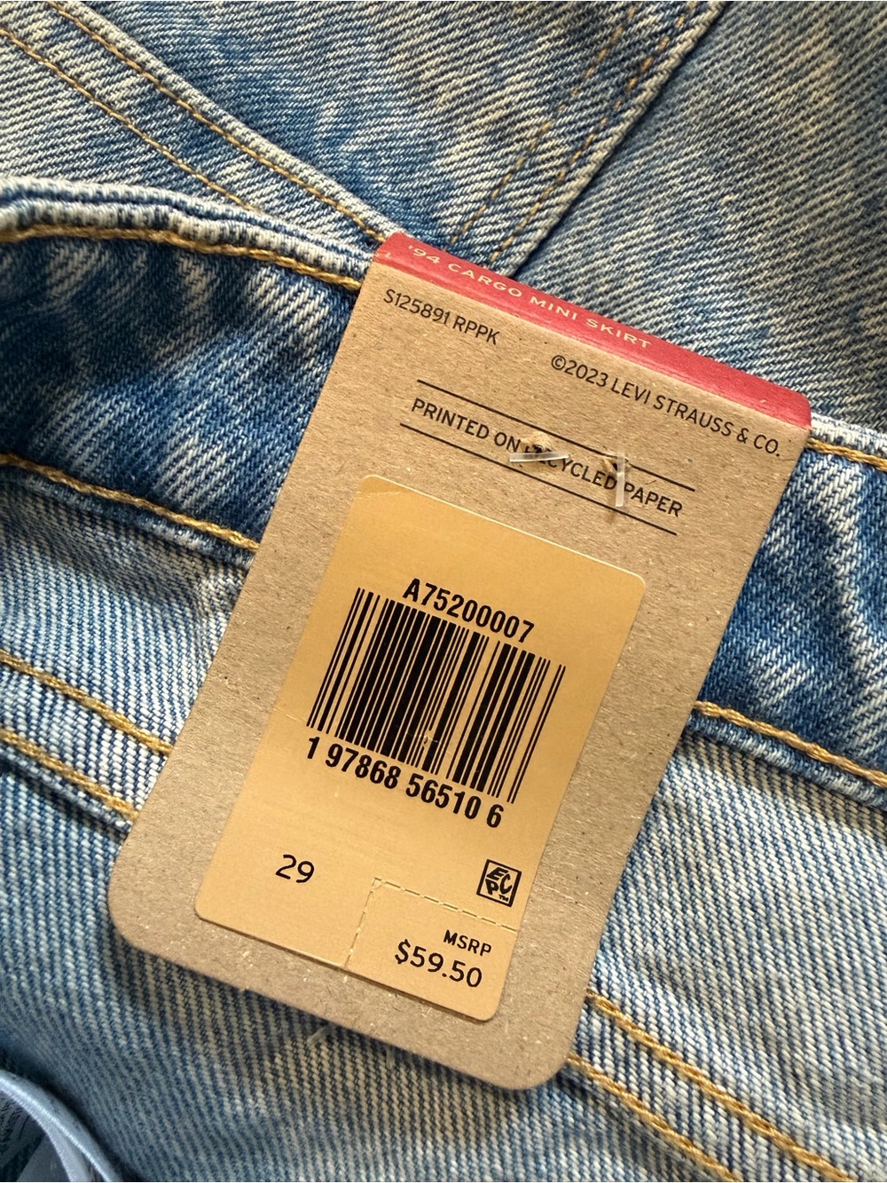 Levi's 94 denim cargo mini skirt - Picture 5 of 6